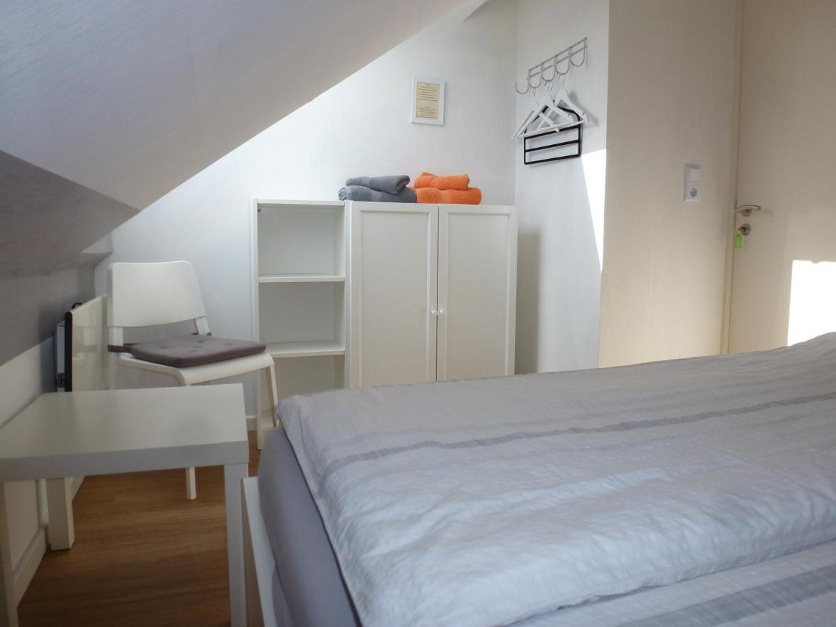 Ferienwohnung Am Runenstein 7 Busdorf 外观 照片